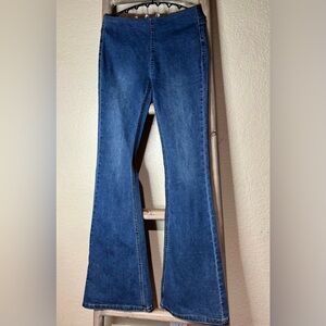 Newbury Kustom Pull On Flare Jeans in Medium Blue Wash